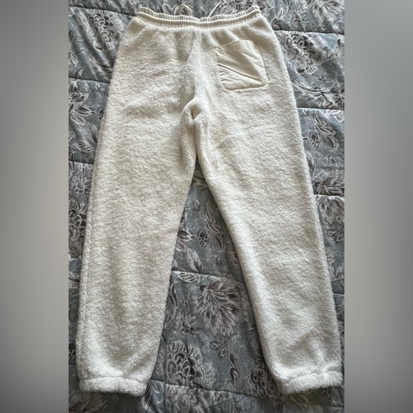 Bundle (2) Brand New Men’s Sherpa Joggers in Black and White by Forever21 size M - Picture 3 of 10
